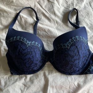 Victoria secret 34 D lined perfect coverage